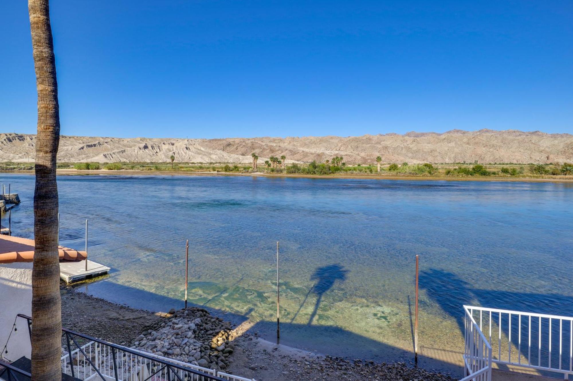 Riverfront Bullhead City House With Balcony! Villa Dış mekan fotoğraf