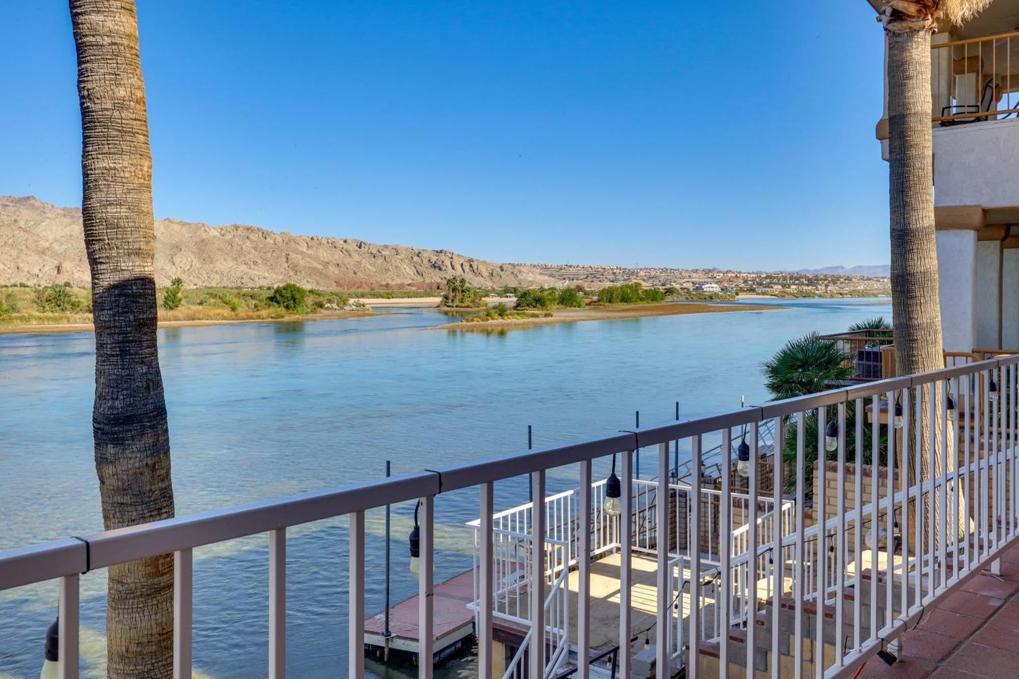 Riverfront Bullhead City House With Balcony! Villa Dış mekan fotoğraf