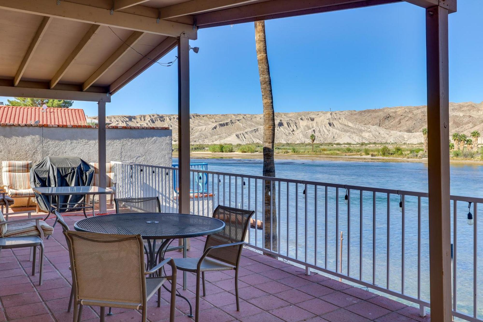 Riverfront Bullhead City House With Balcony! Villa Dış mekan fotoğraf